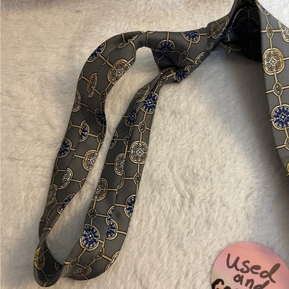 Sophisticated Gray and Blue Designer Tie - Picture 3 of 5